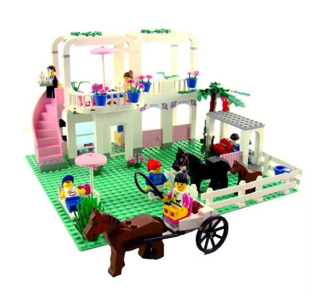 LEGO® Town City Paradisa Country Club 6418