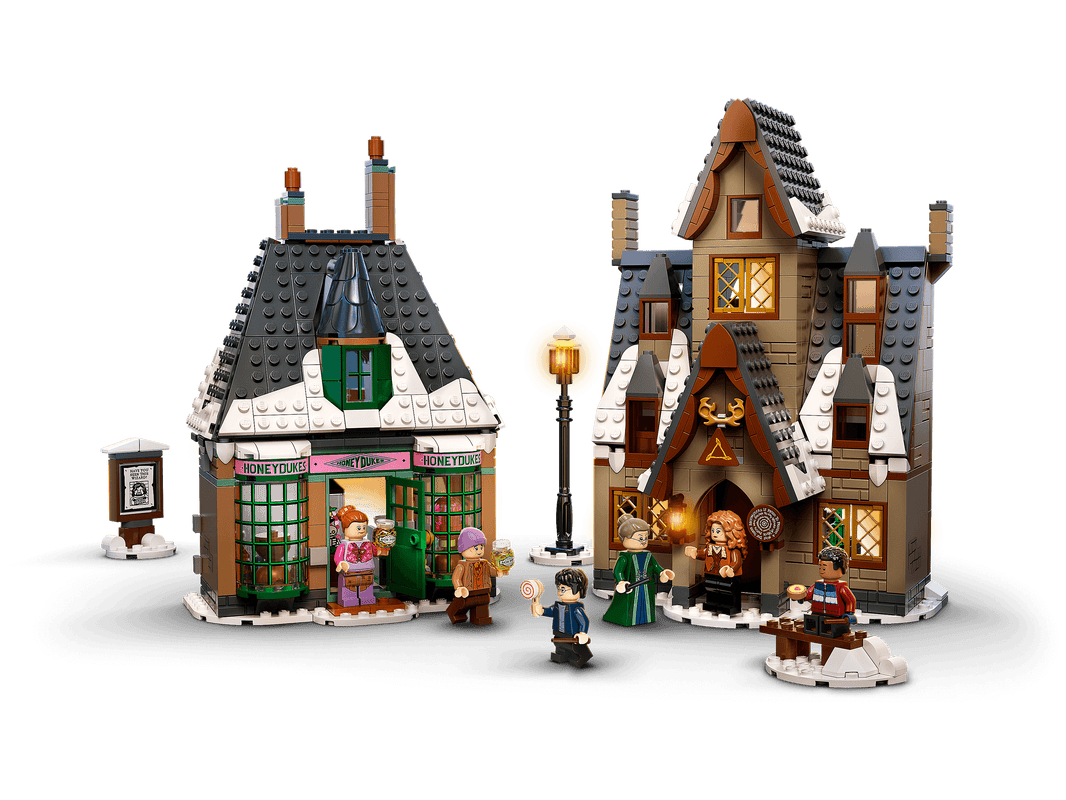 LEGO® Harry Potter Hogsmeade Village Visit 76388