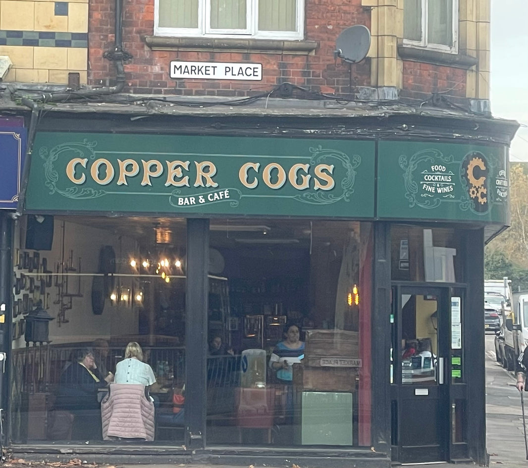 Barndawg x Copper Cogs: Brick & Brew - Adults only Festive Build Night (Weds 17th Dec, Long Eaton, Ages 16+)